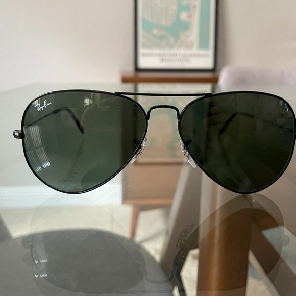 58mm Ray-Ban Aviator Sunglasses - Black - Picture 2 of 5